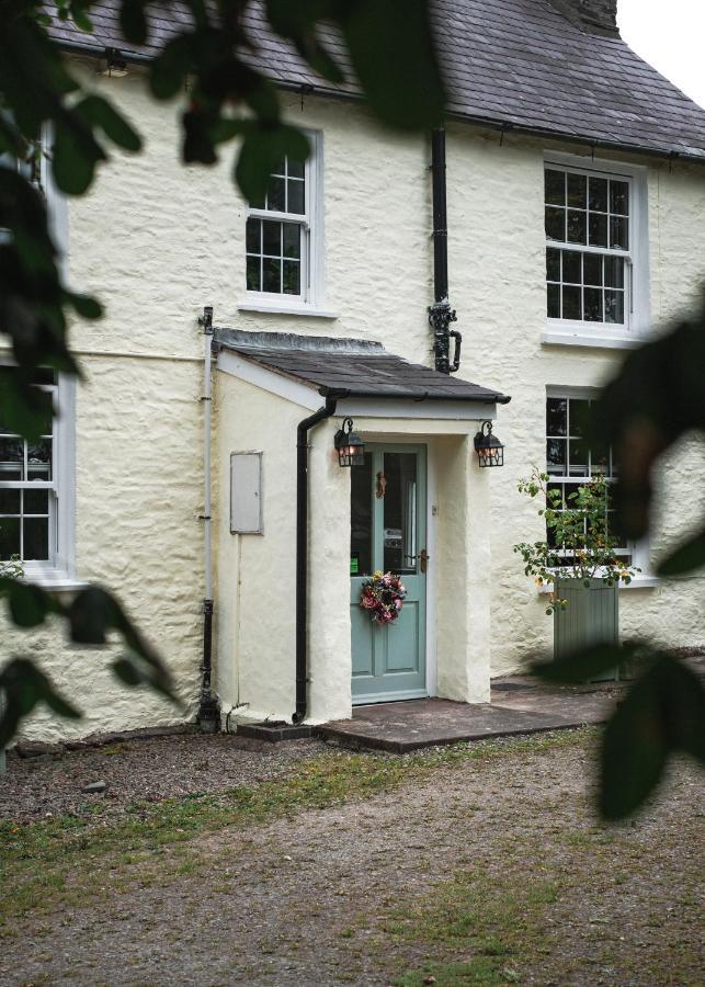 The Green Door Vegan B&B Llanon Dış mekan fotoğraf