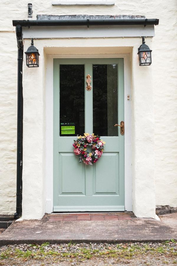 The Green Door Vegan B&B Llanon Dış mekan fotoğraf